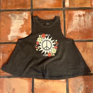 Oversized O’Neill crop top. Size: medium